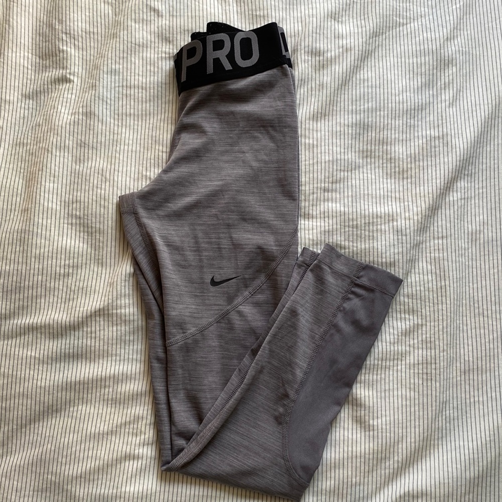 NIKE PRO leggings